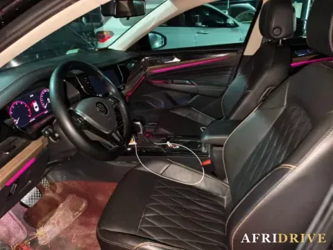 2021 Volkswagen Passat 7