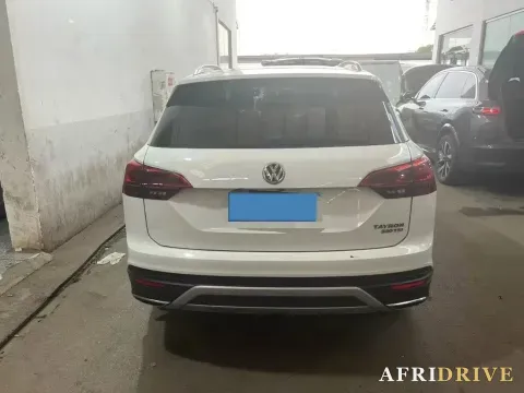 2019 Jeep Cherokee 4