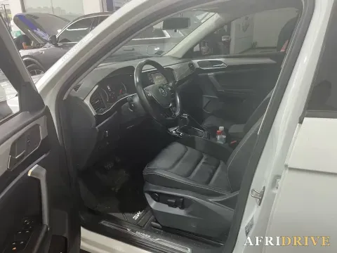 2019 Jeep Cherokee 5