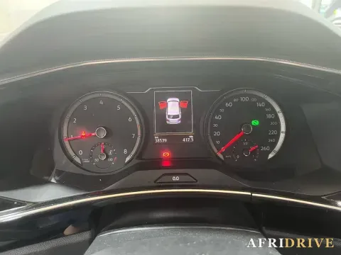 2019 Jeep Cherokee 7