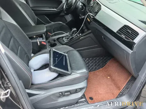 2019 Jeep Cherokee 4