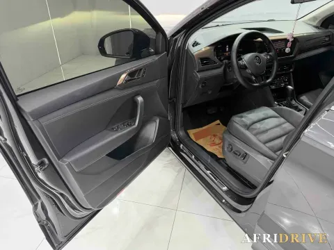 2022 Volkswagen Tharu 7