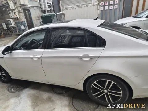 2019 Volkswagen Passat 3