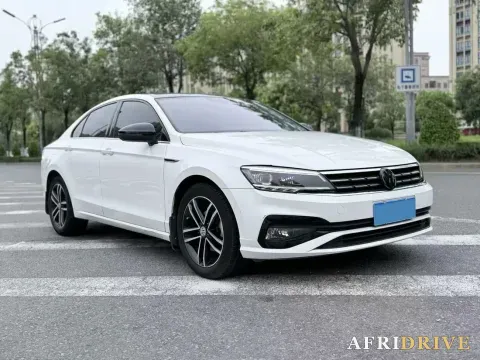 2019 Volkswagen Passat 2