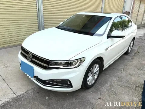 2019 MAXUS T70