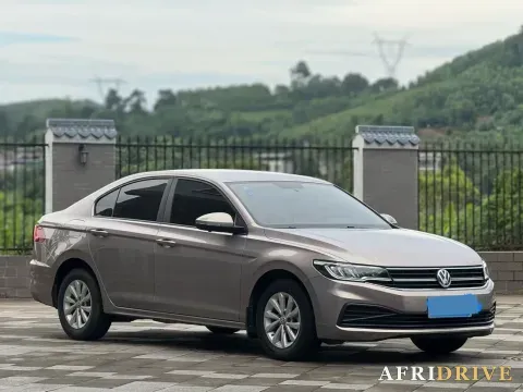 2019 Bestune T77 3