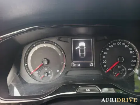 2019 Bestune T77 6
