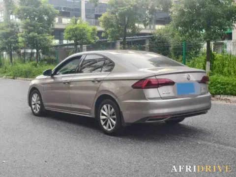2019 Bestune T77 7
