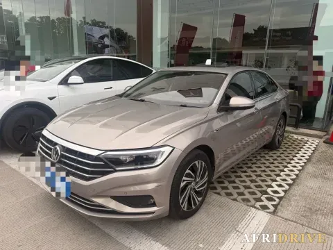 2021 Volkswagen Sagitar