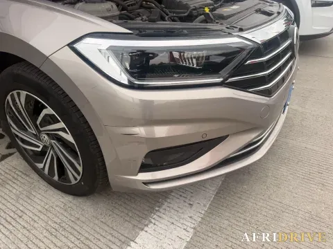 2021 Volkswagen Sagitar 4