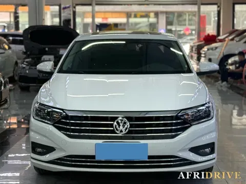 2020 Volkswagen Sagitar 2