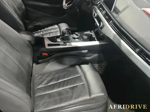 2019 Audi A4L 7