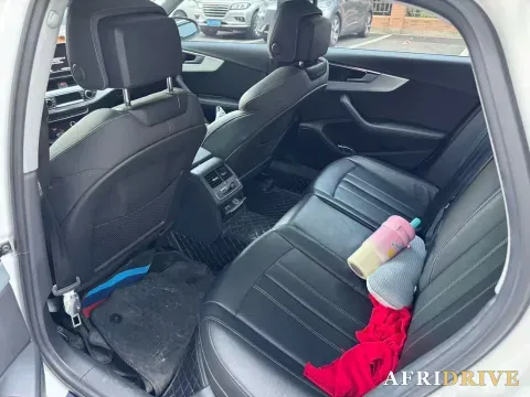 2022 Audi A4L 3