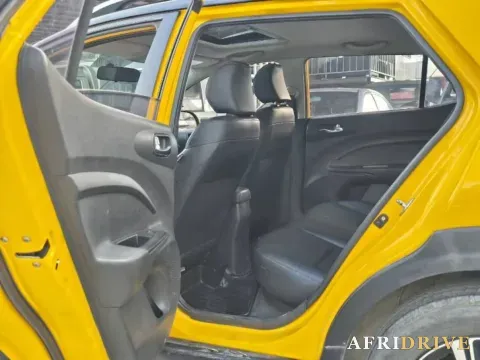 2021 Kia KX1 6