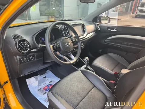 2019 Kia KX1 7