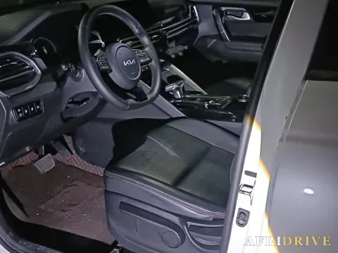 2021 Kia Sportage R 3