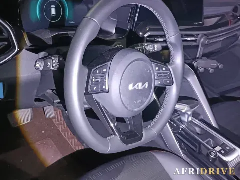 2021 Kia Sportage R 4