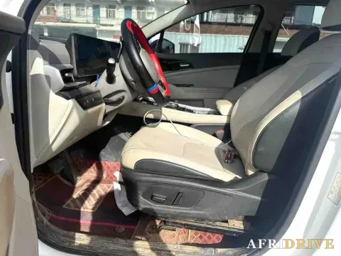 2023 Kia Sportage 4