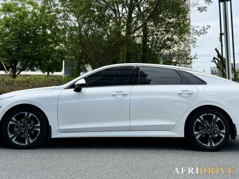 2020 Kia K5 4