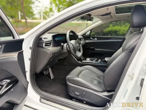 2020 Kia K5 7