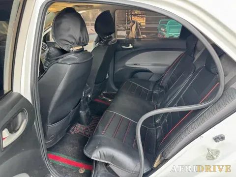 2020 Kia Pegas 4
