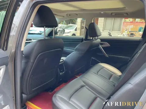 2018 Geely Azkarra 5