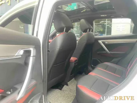 2020 Geely Coolray 6