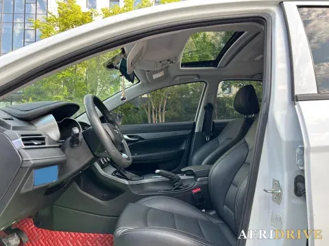 2021 BaoJun 530 4