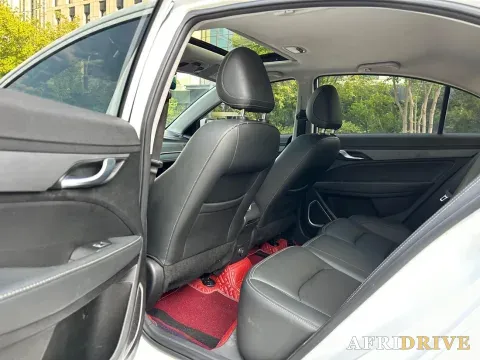 2021 BaoJun 530 5