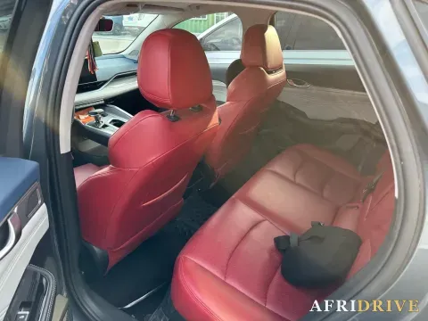 2020 Volkswagen C-Trek 4