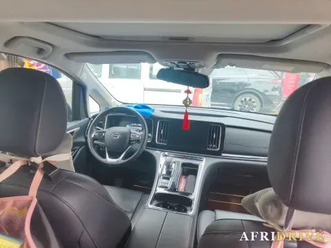 2021 GAC Trumpchi M8 3
