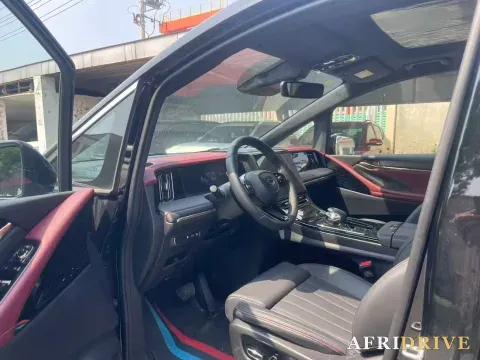 2025 GAC Trumpchi M8 5
