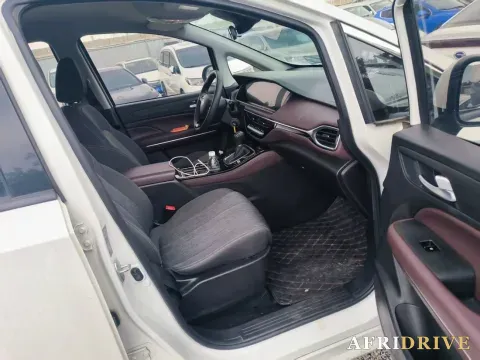 2023 GAC Trumpchi M6 4