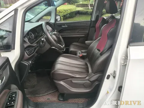 2021 GAC Trumpchi M6 3