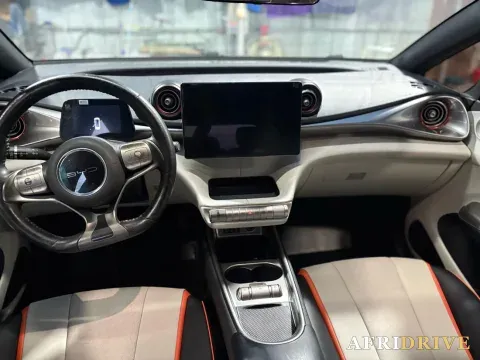 2021 Ford Escort 5