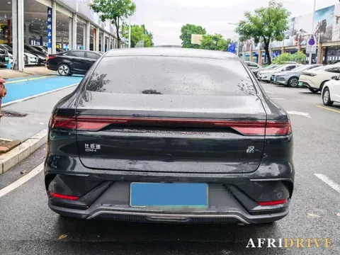 2022 BYD Han 5