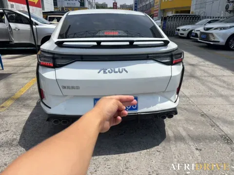 2023 DongFeng Aeolus YiXuan 6