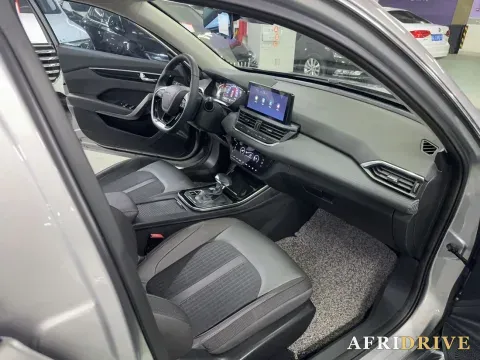 2021 DongFeng Aeolus YiXuan 8