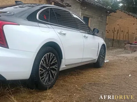 2024 HongQi H5 4