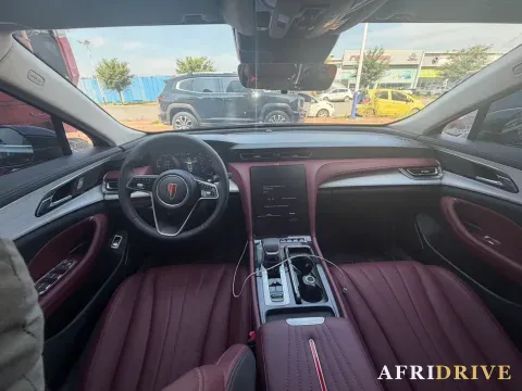 2025 HongQi H5 5