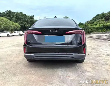2023 HongQi E-QM5 5