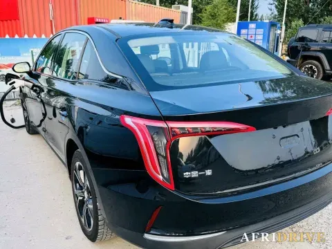 2022 HongQi E-QM5 7