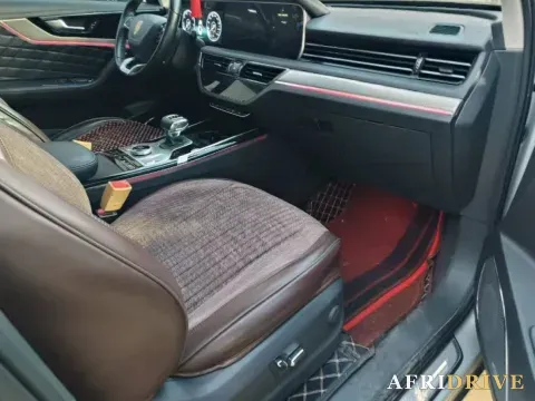 2019 HongQi HS5 5