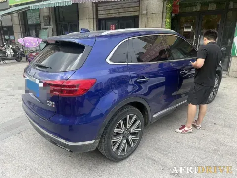 2022 HongQi HS5 3