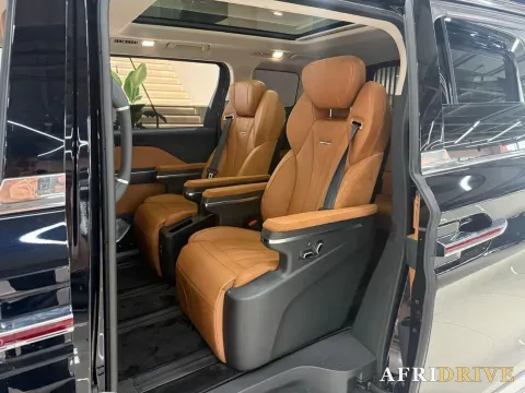 2024 HongQi HQ9 4