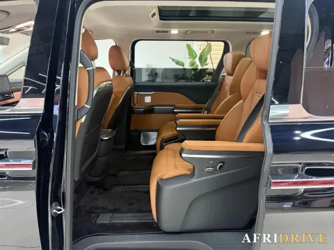 2024 HongQi HQ9 5