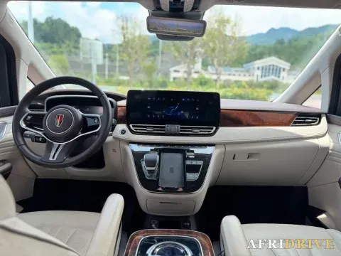 2023 HongQi HQ9 4