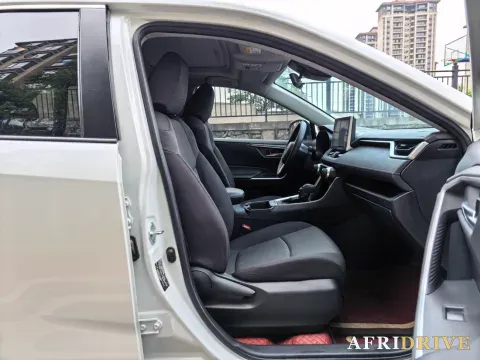 2022 Toyota RAV4 8