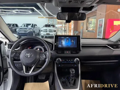 2021 Toyota RAV4 6