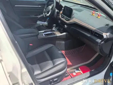 2021 Nissan Teana 5